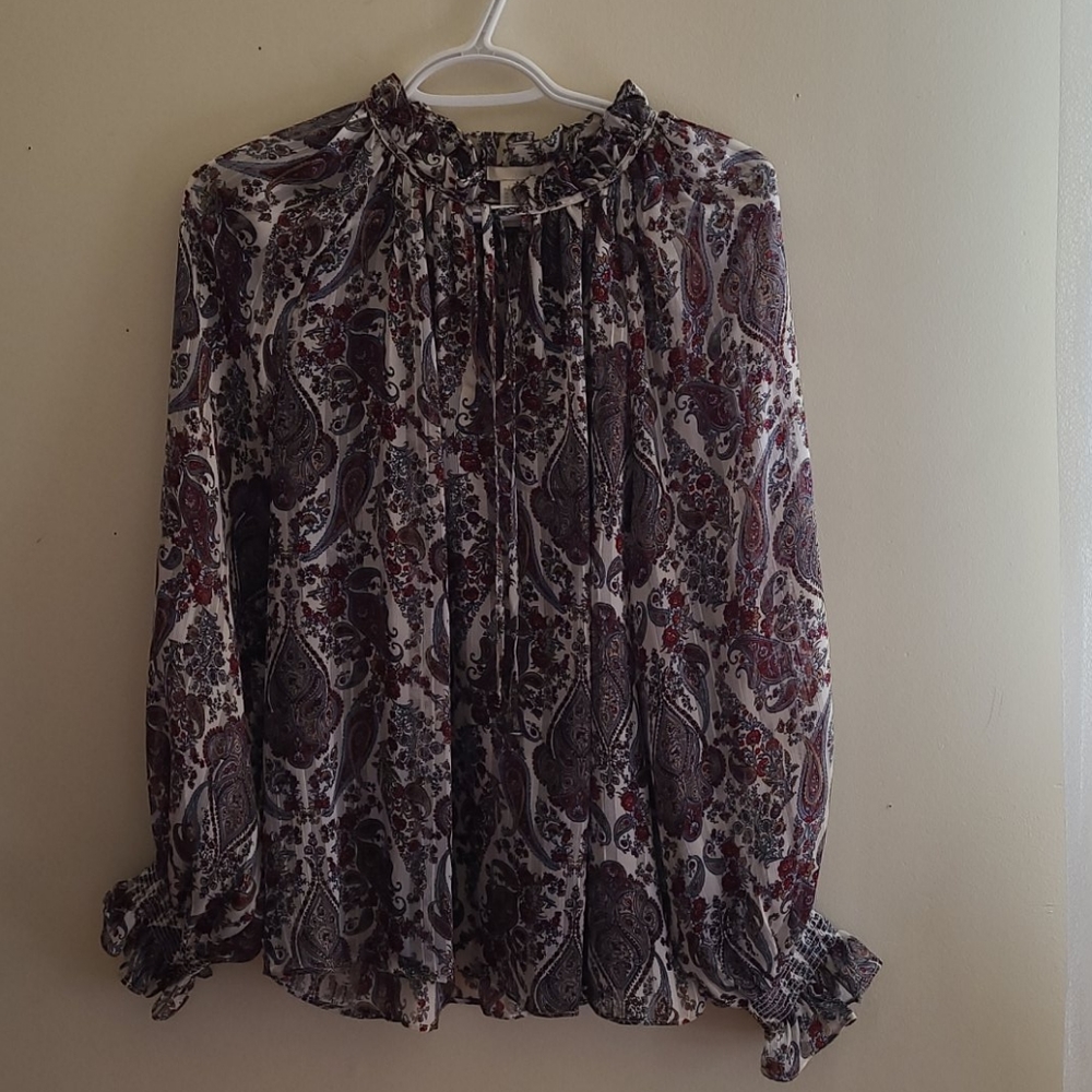 H&M ruffle collar v-neck blouse